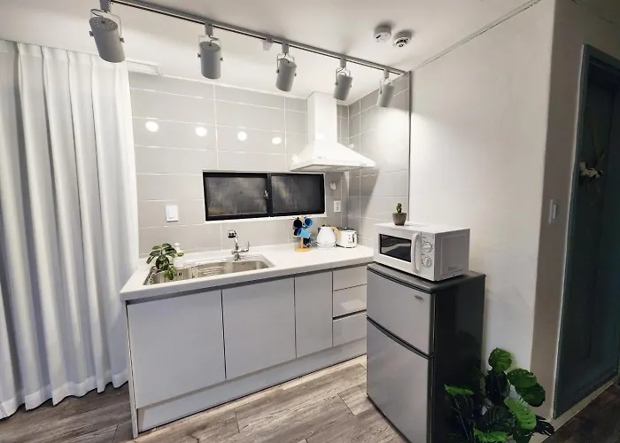 Cloud Nine Hongdae Private Appartement